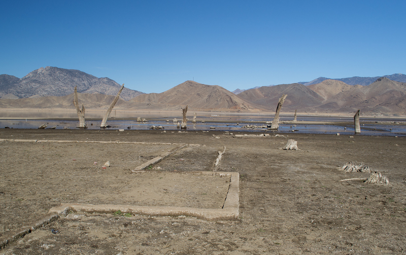 Illustration for article titled 5 Remarkable Ghost Towns Drowned by Damming